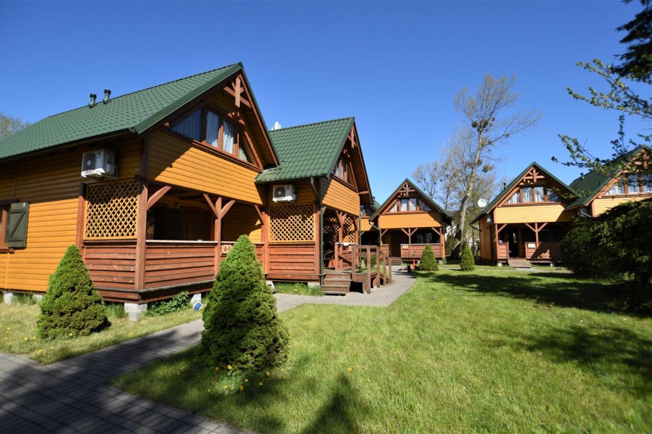 Villa O.W. Sek Karwia Esterno foto