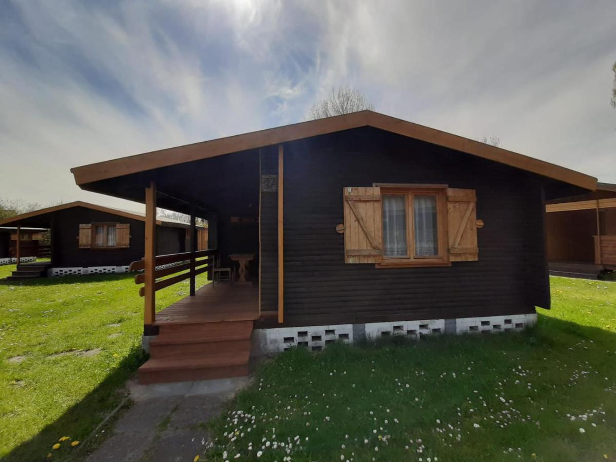 Villa O.W. Sek Karwia Esterno foto