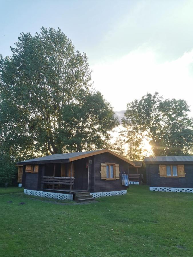 Villa O.W. Sek Karwia Esterno foto